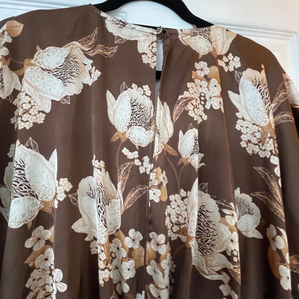 Mahina Brown Floral Kimono - Picture 3 of 4